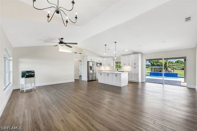 3857 39th AVE NE, Naples, FL 34120