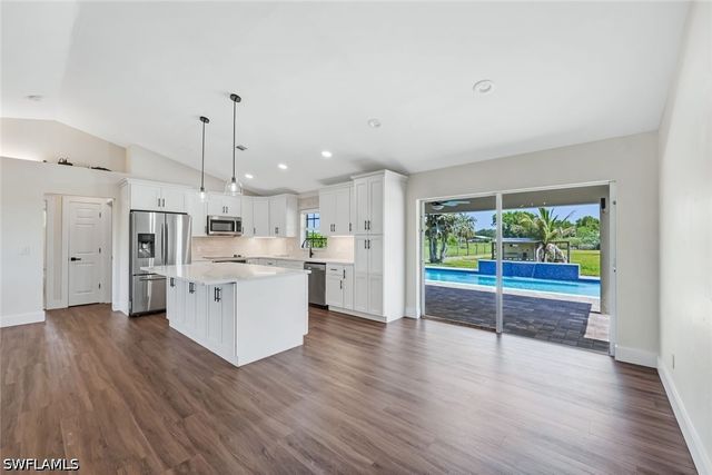 3857 39th AVE NE, Naples, FL 34120