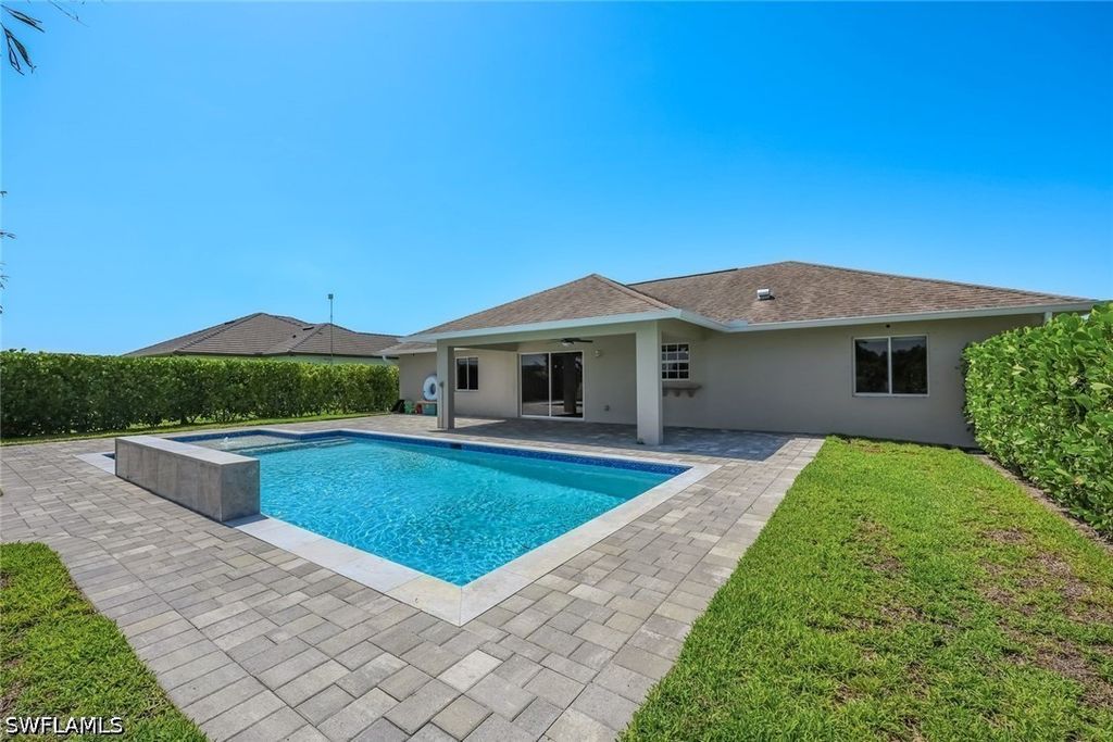 3857 39th AVE NE, Naples, FL 34120