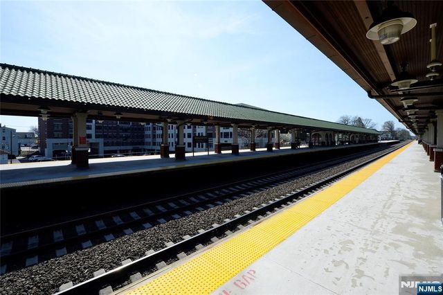 21-31 Ridge Road D15, Ridgewood, NJ 07450