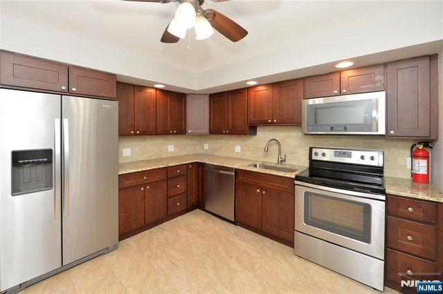 21-31 Ridge Road D15, Ridgewood, NJ 07450