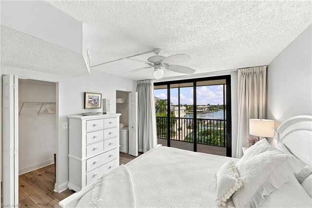 9375 Gulf Shore DR 501, Naples, FL 34108