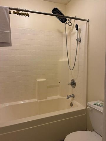 4380 Bradstone Trace NW, Lilburn, GA 30047