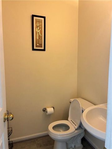 4380 Bradstone Trace NW, Lilburn, GA 30047