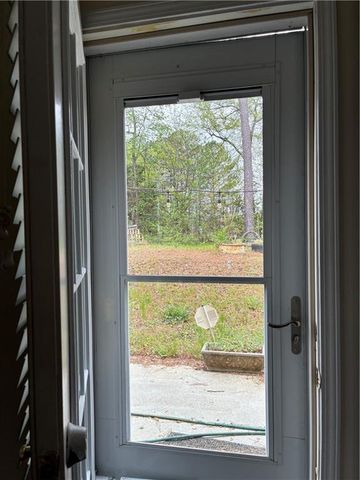 4380 Bradstone Trace NW, Lilburn, GA 30047