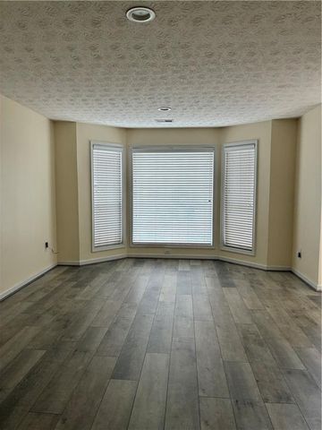 4380 Bradstone Trace NW, Lilburn, GA 30047