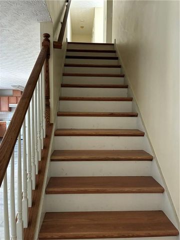 4380 Bradstone Trace NW, Lilburn, GA 30047