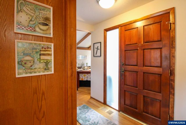 1101 Satara Ct NW, Salem, OR 97304