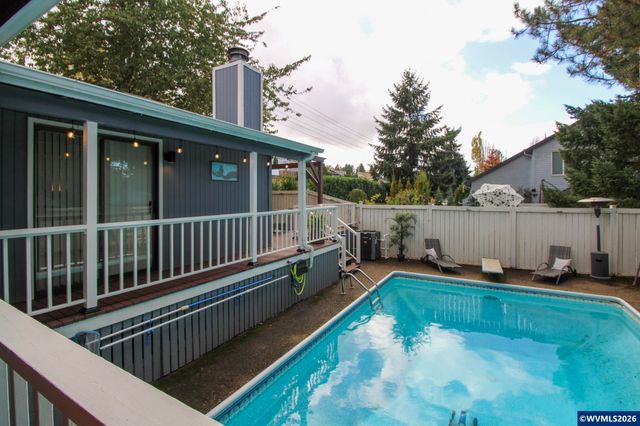 1101 Satara Ct NW, Salem, OR 97304