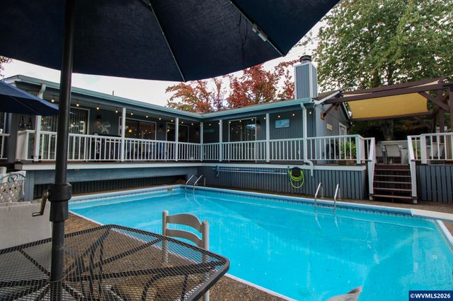 1101 Satara Ct NW, Salem, OR 97304