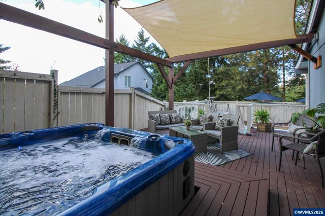 1101 Satara Ct NW, Salem, OR 97304