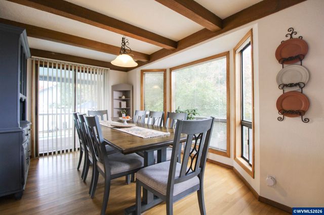 1101 Satara Ct NW, Salem, OR 97304