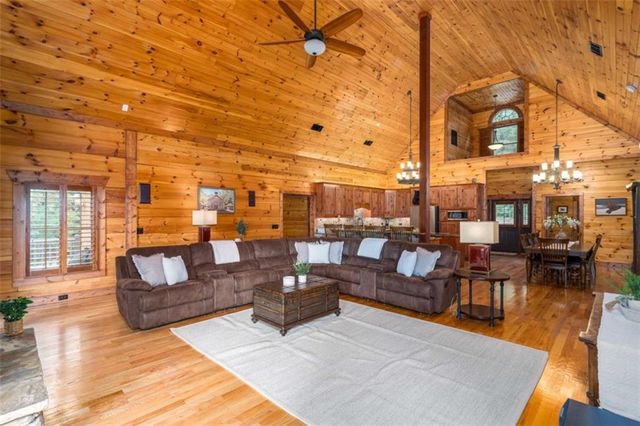 31 High Cliff Road, Jasper, GA 30143