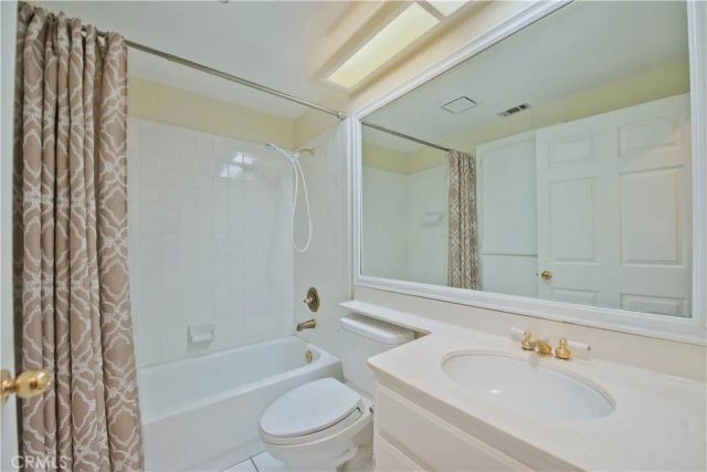 25554 Hemingway A, Stevenson Ranch, CA 91381