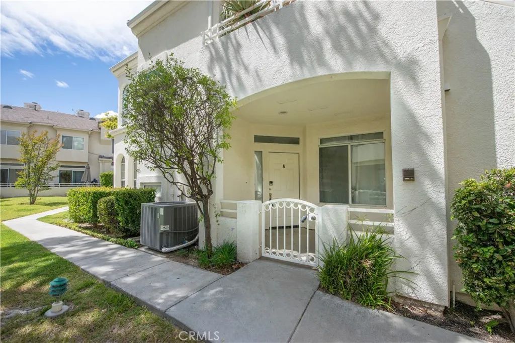 25554 Hemingway A, Stevenson Ranch, CA 91381