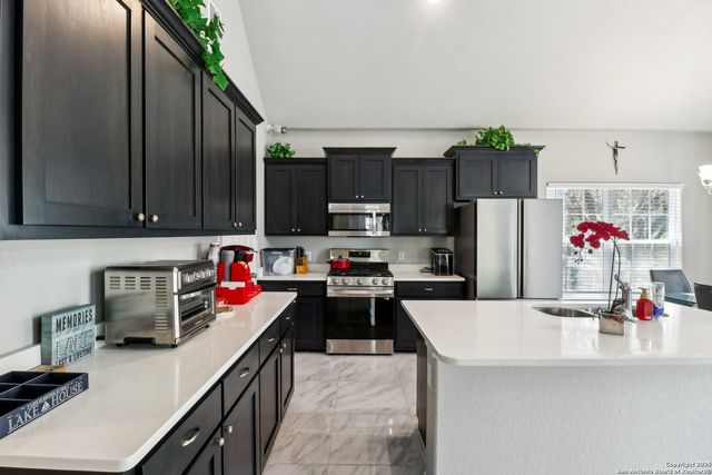 1020 Pebble Beach Dr. NW, Lakehills, TX 78063
