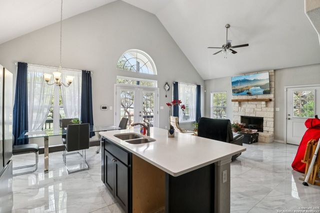 1020 Pebble Beach Dr. NW, Lakehills, TX 78063