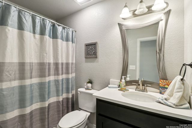 1020 Pebble Beach Dr. NW, Lakehills, TX 78063