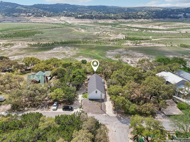 1020 Pebble Beach Dr. NW, Lakehills, TX 78063