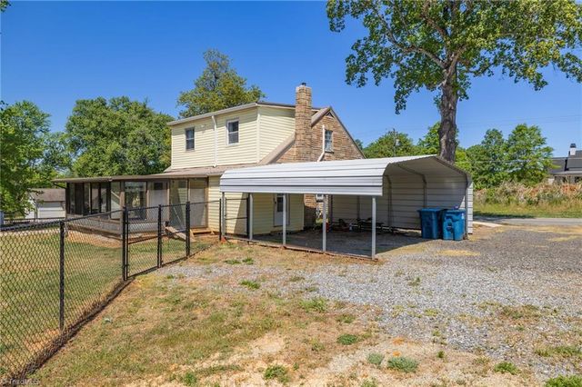 2039 Scalesville Road, Summerfield, NC 27358