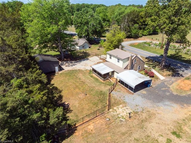 2039 Scalesville Road, Summerfield, NC 27358