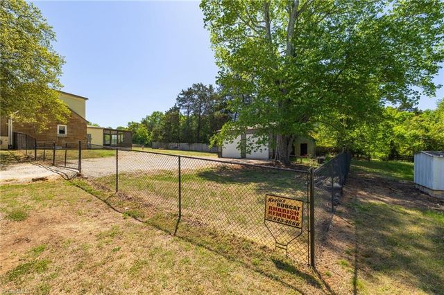 2039 Scalesville Road, Summerfield, NC 27358