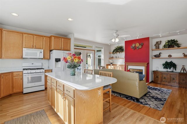 4987 Illahee Road NE, Bremerton, WA 98311