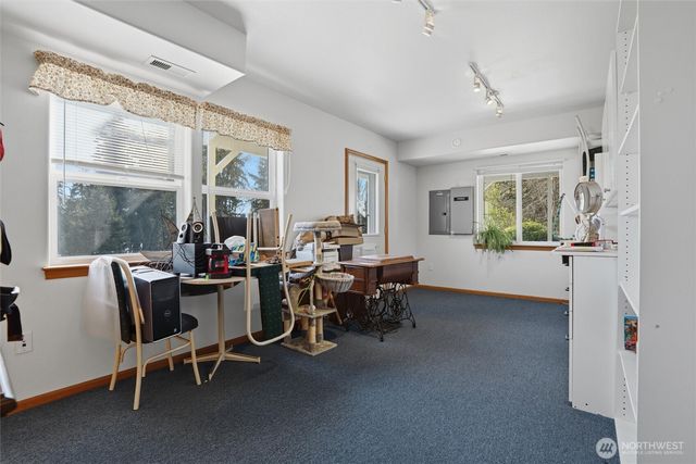 4987 Illahee Road NE, Bremerton, WA 98311