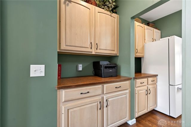 1111 Chisolm Trail, Washington Twp, OH 45458