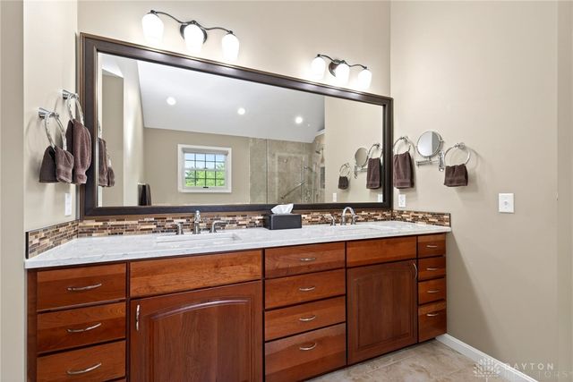 1111 Chisolm Trail, Washington Twp, OH 45458