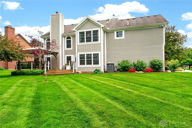 1111 Chisolm Trail, Washington Twp, OH 45458