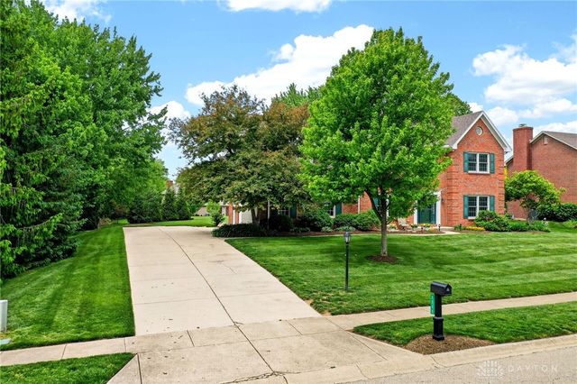 1111 Chisolm Trail, Washington Twp, OH 45458