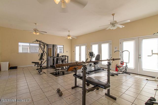 1664 Beach Boulevard, 90, Biloxi, MS 39531