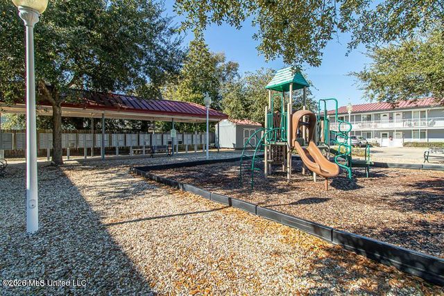 1664 Beach Boulevard, 90, Biloxi, MS 39531