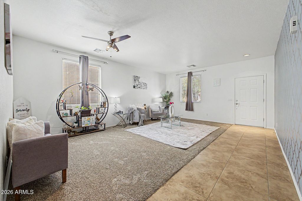 279 E GOLD DUST Way, San Tan Valley, AZ 85143 — photo 2
