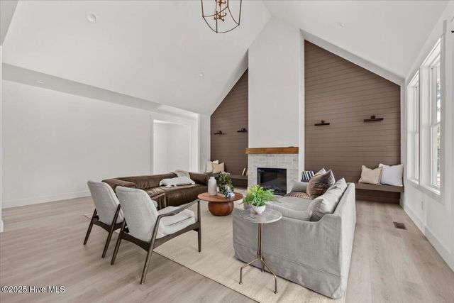 150 Sugar Sand Lane, West End, NC 27376