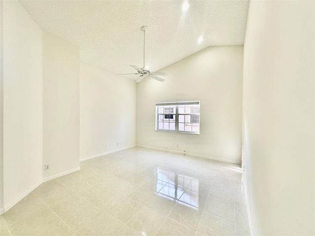 14474 Via Royale 14474, Delray Beach, FL 33446