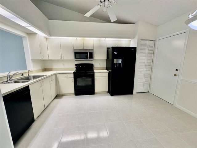 14474 Via Royale 14474, Delray Beach, FL 33446