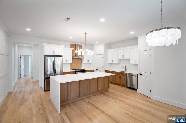 496 Central Avenue, Carlstadt, NJ 07072