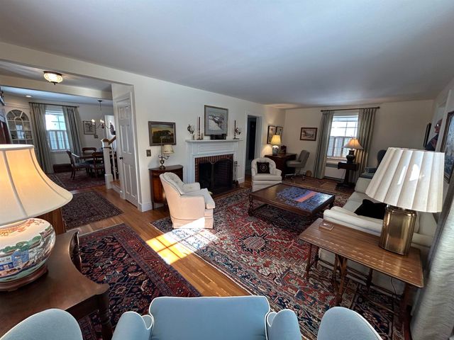 3 Wheelwright Avenue, Exeter, NH 03833