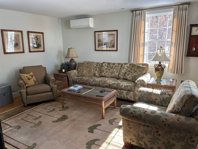 3 Wheelwright Avenue, Exeter, NH 03833