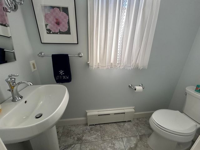 3 Wheelwright Avenue, Exeter, NH 03833