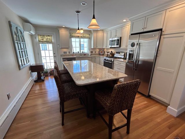 3 Wheelwright Avenue, Exeter, NH 03833