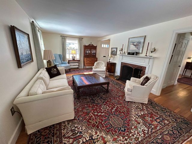 3 Wheelwright Avenue, Exeter, NH 03833