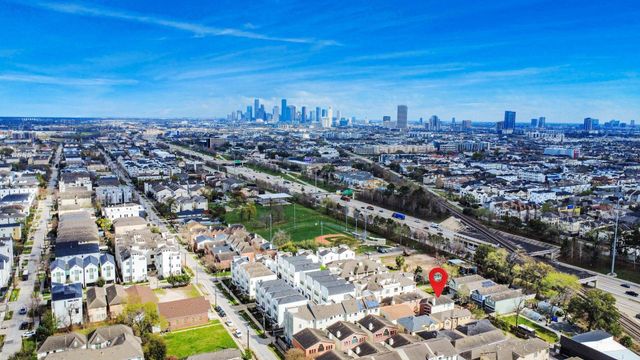 5710 Cornish Street 3, Houston, TX 77007