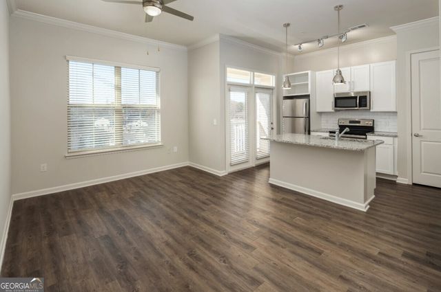 306 Ardmore Circle NW D135, Atlanta, GA 30309