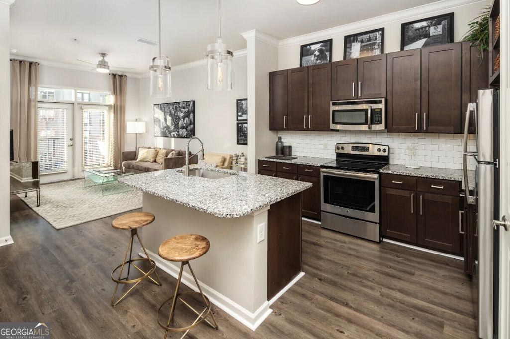 306 Ardmore Circle NW D135, Atlanta, GA 30309