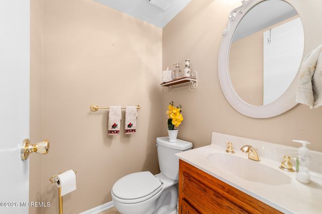 376 Stirling Drive 376A, Monroe, NJ 08831