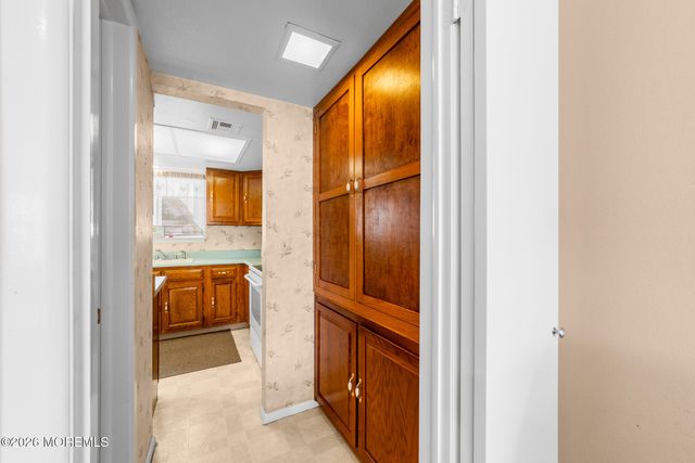 376 Stirling Drive 376A, Monroe, NJ 08831