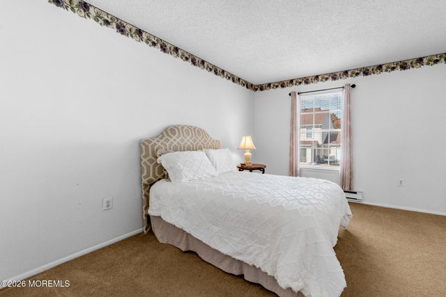 376 Stirling Drive 376A, Monroe, NJ 08831